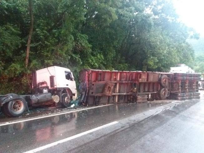 Extrema Chovia no momento do acidente, mas ninguém ficou ferido