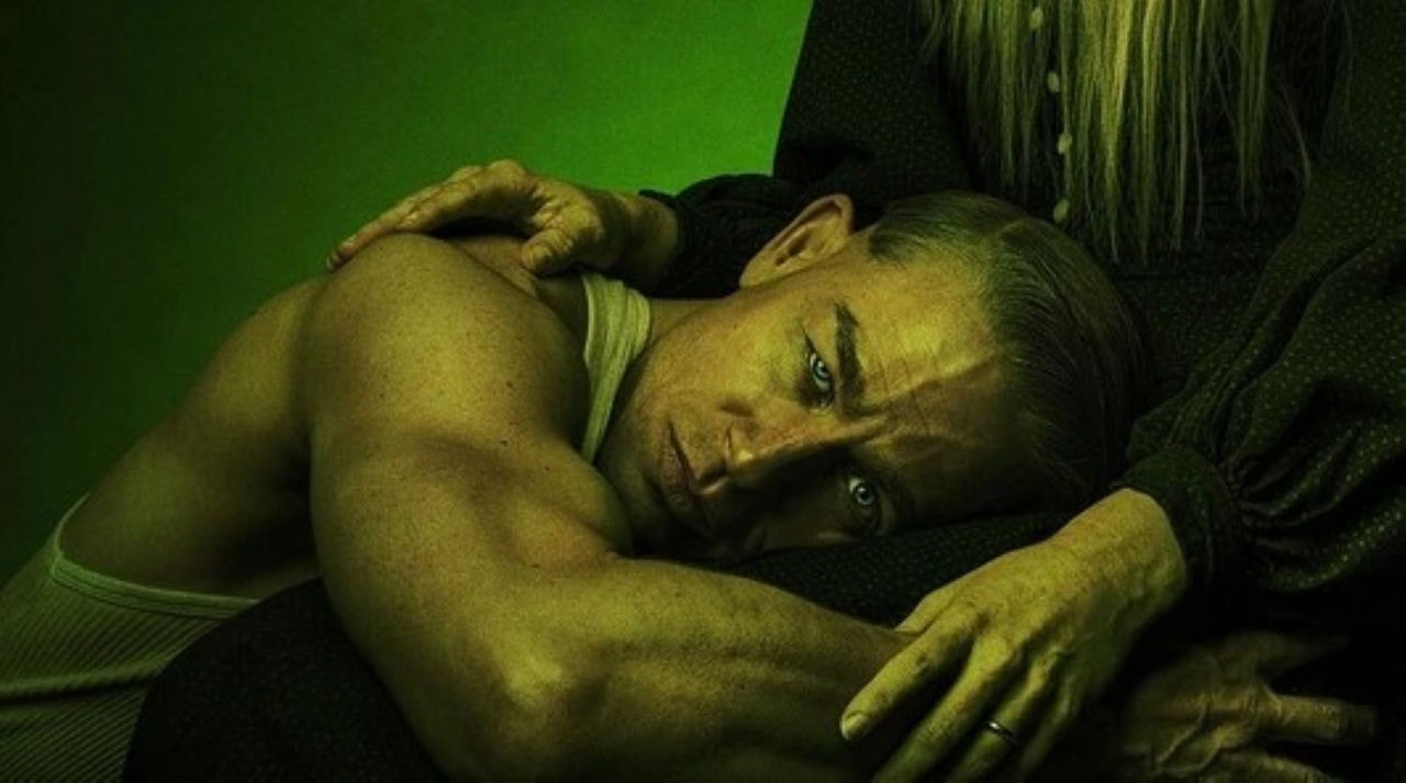 O ator Charlie Hunnam viverá Ed Gein na nova temporada de 'Monster'