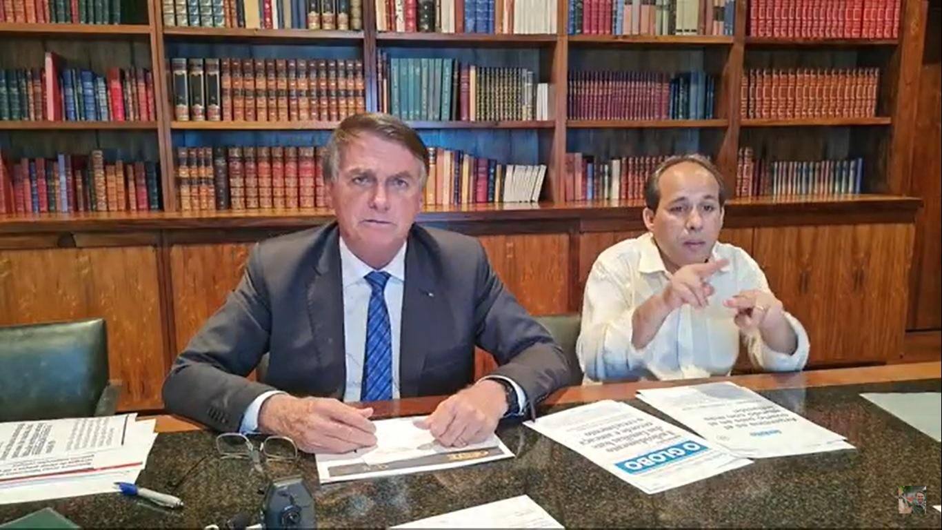 Bolsonaro-live-14102021jpg