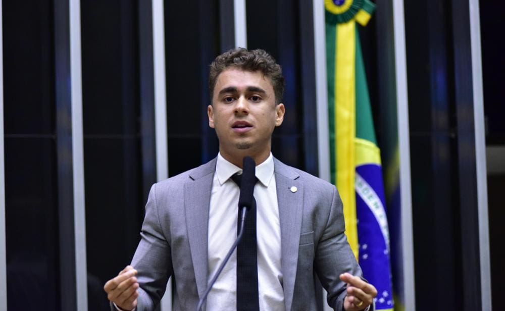 O deputado federal Nikolas Ferreira durante discurso na Câmara