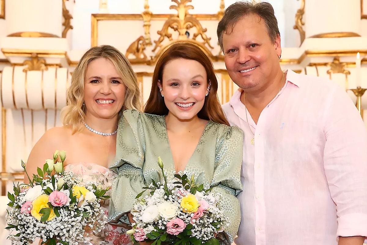 Larissa Manoela com os pais, Gilberto e Silvana