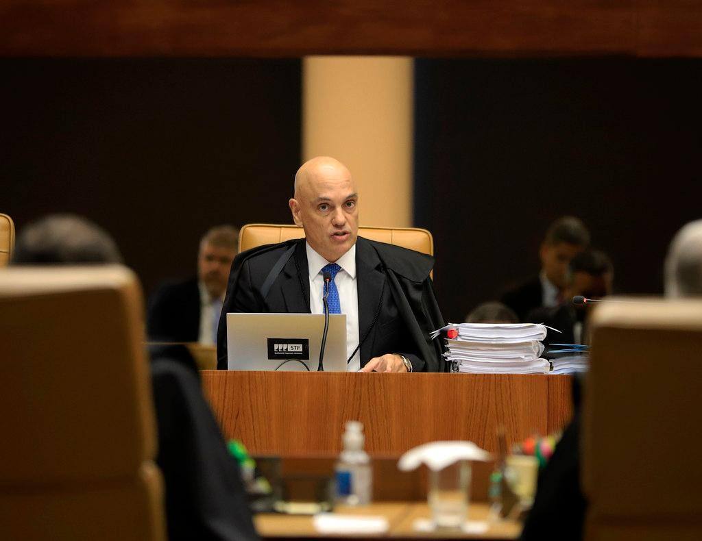 O ministro Alexandre de Moraes, durante a sessão de julgamento dos primeiros quatro réus pelos ataques de 8 de janeiro