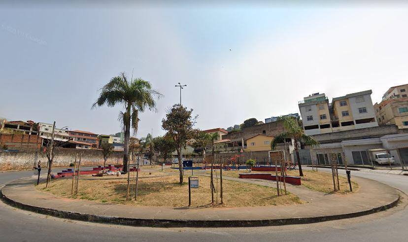 Praça Cartunista Henfil é uma das principais do bairro