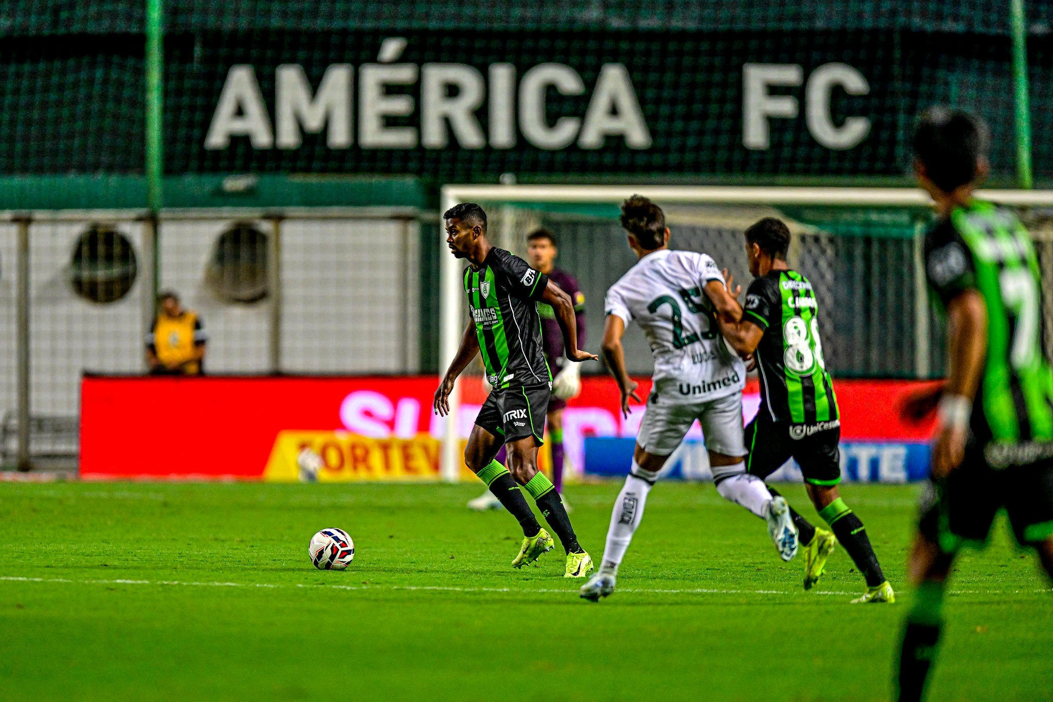 América conquistou dois pontos nos últimos 27 disputados; são quase dois meses sem vencer pela Série B