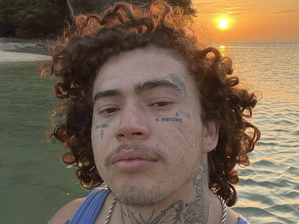 Em desabafo, Whindersson Nunes diz que perdeu outro filho e quase morreu em sauna