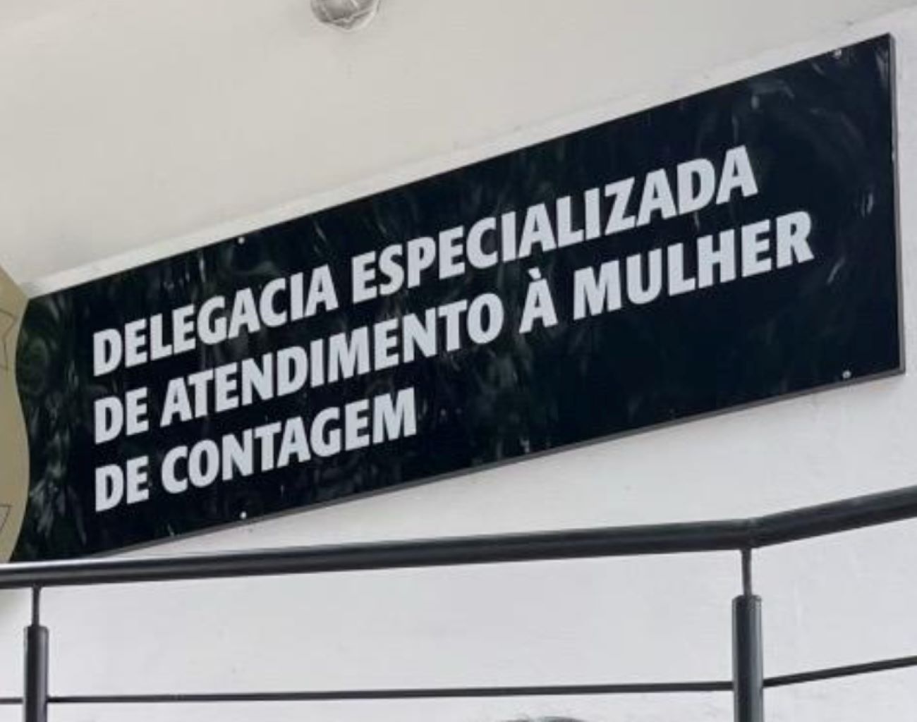 Mulher procurou a Deam de Contagem após ser agredida pelo companheiro