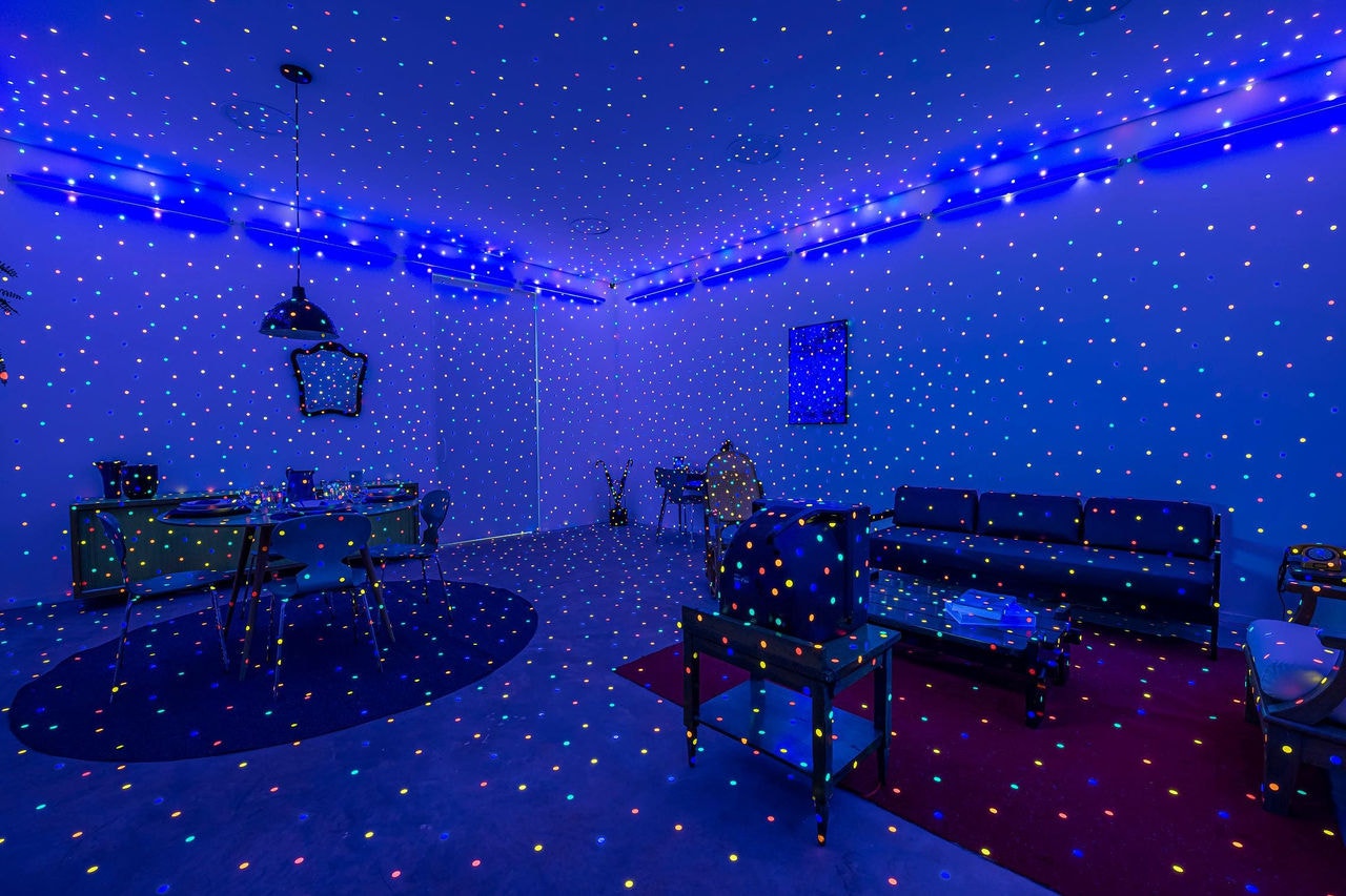"I'm Here But Nothing" na Galeria Yayoi Kusama do Inhotim
