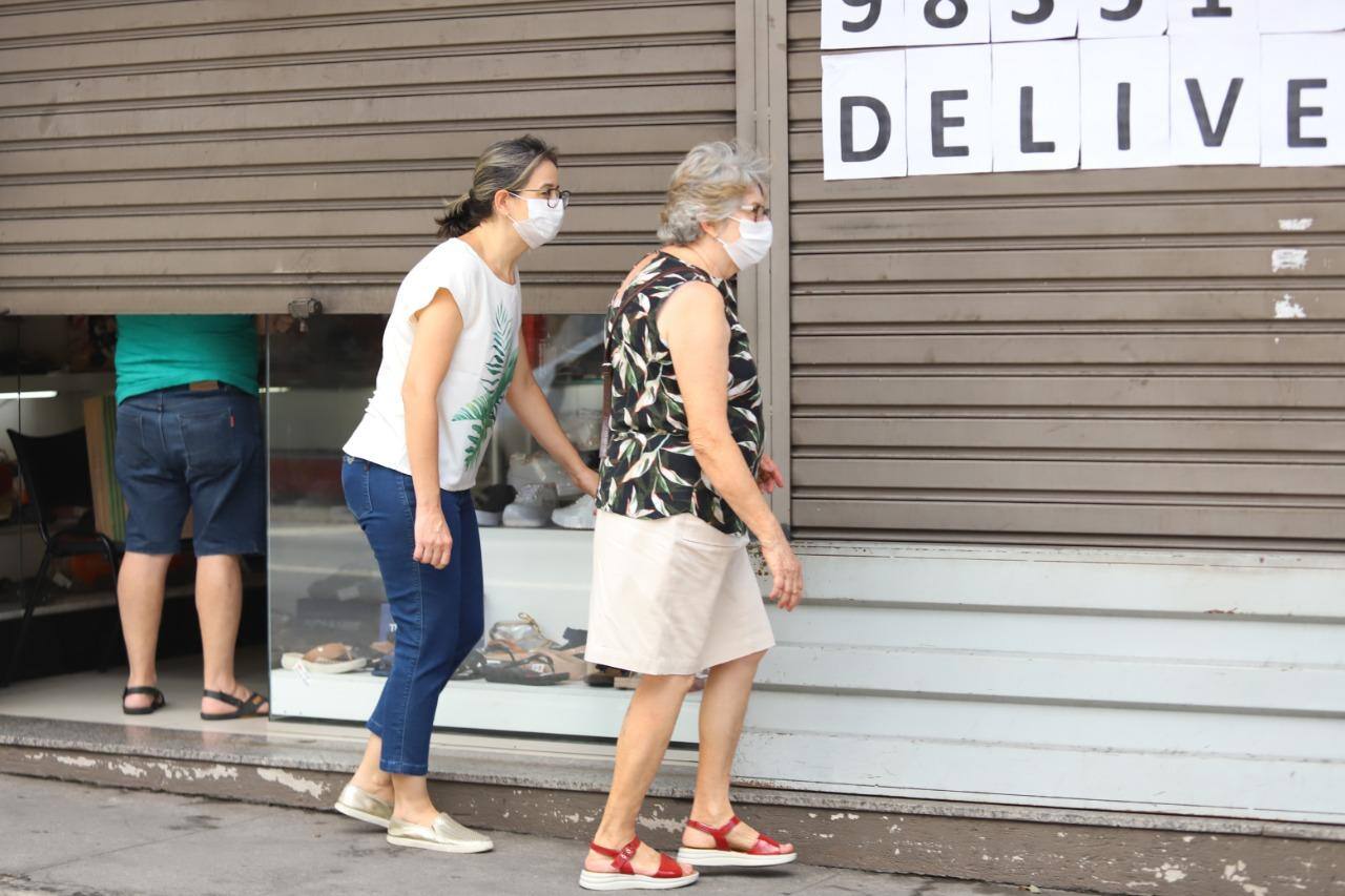 Alguns lojistas desrespeitaram o decreto que vigora em Belo Horizonte