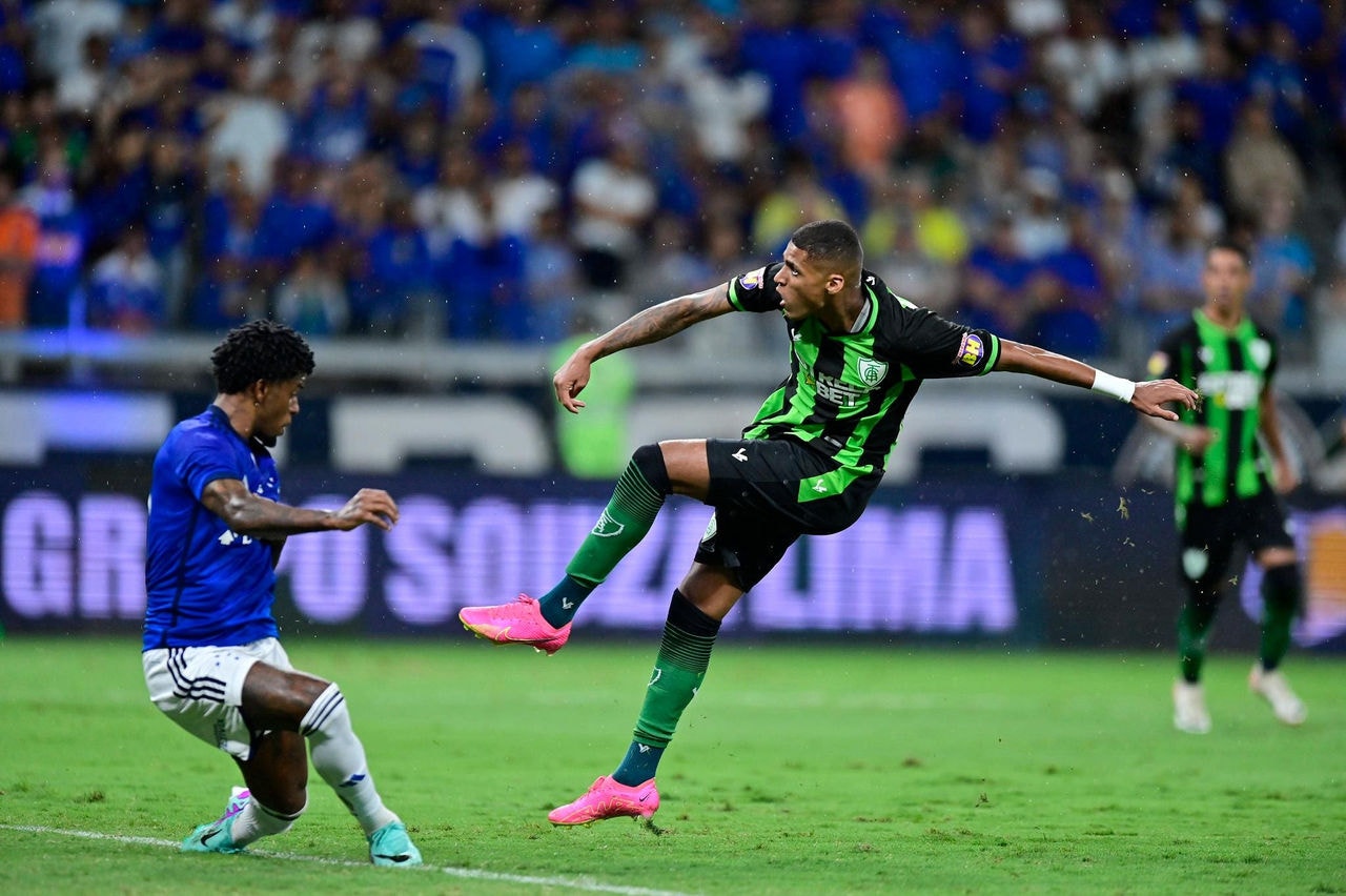 Rodrigo Varanda já fez gol em clássico contra o Cruzeiro