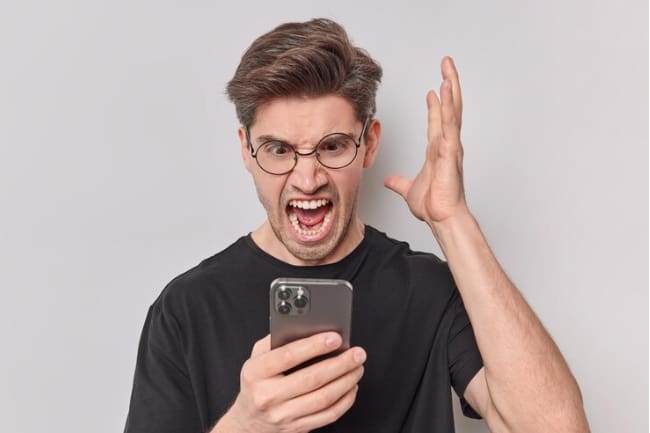 Golpe celular