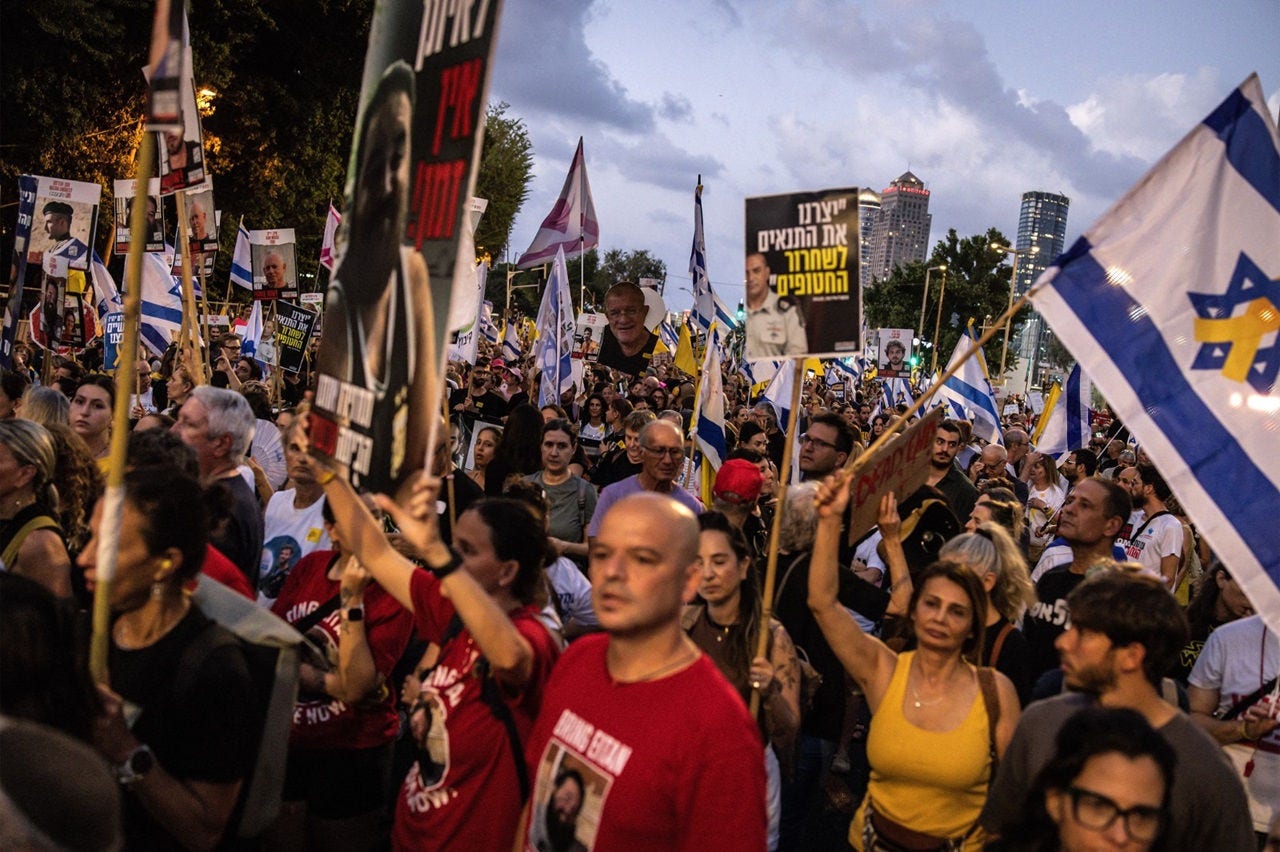 Protesto em Israel pede liberação de reféns e cessar-fogo em Gaza