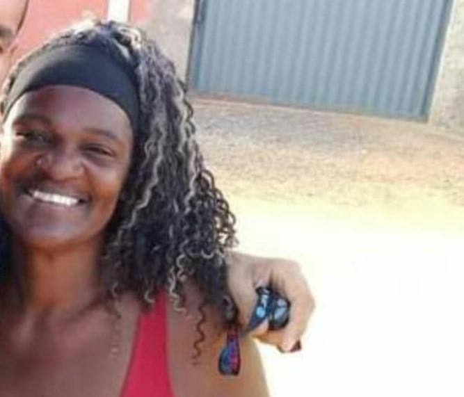 Eva foi morta com tiro e golpes de facão