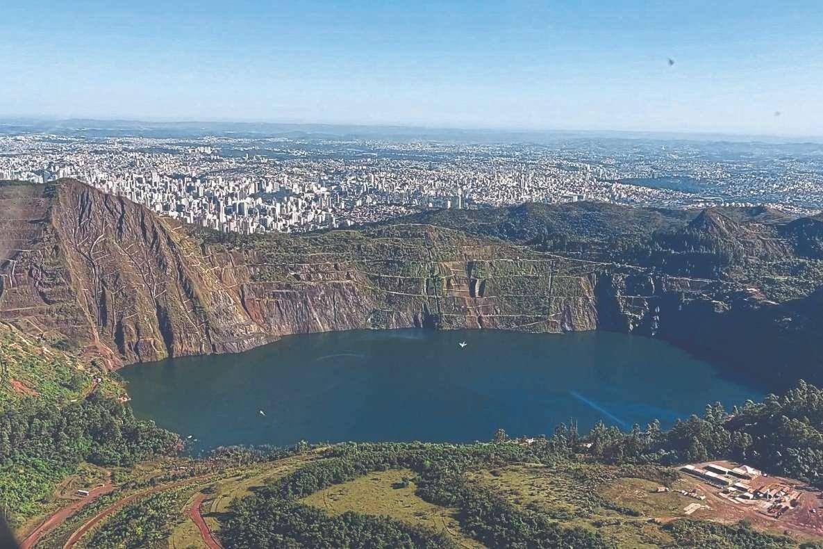 Obra de mineração na Serra do Curral pode levar à extração de 30 milhões de toneladas de minério