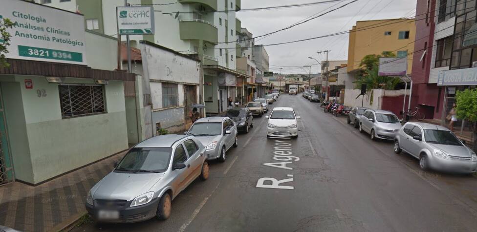 Crime ocorreu em uma rua do centro da cidade