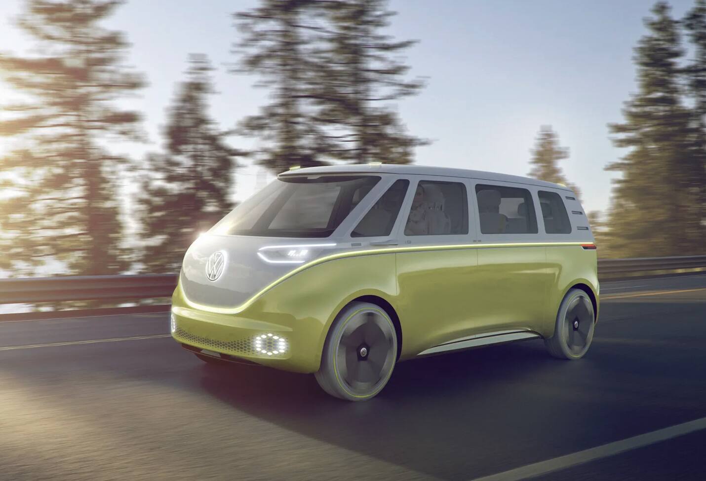 CEO da Volkswagen publica imagem de Kombi elétrica: 'a lenda retorna'