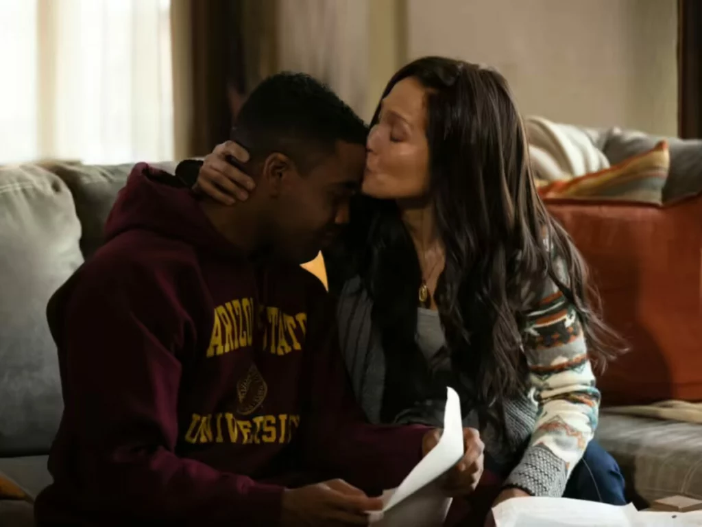 Filme com Jennifer Lopez e Jharrel Jerome, chega ao Prime Video