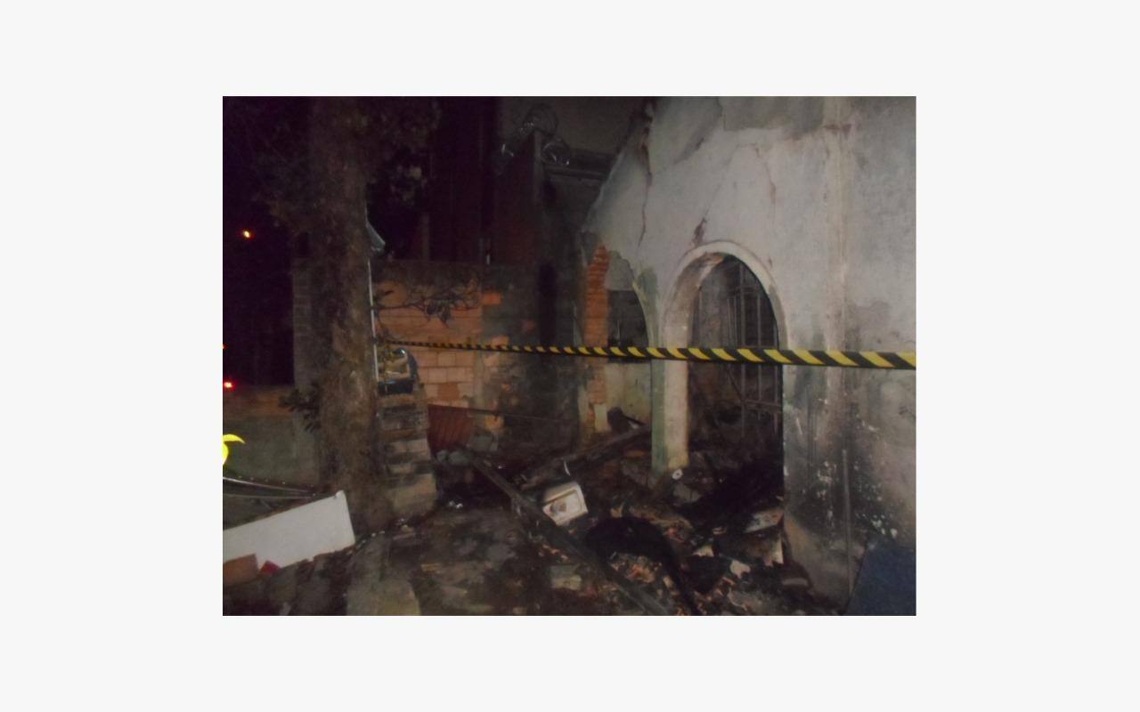 Incêndio jardim montanhês