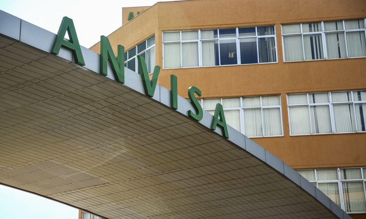 Anvisa emitiu alerta em seu site sobre golpe 