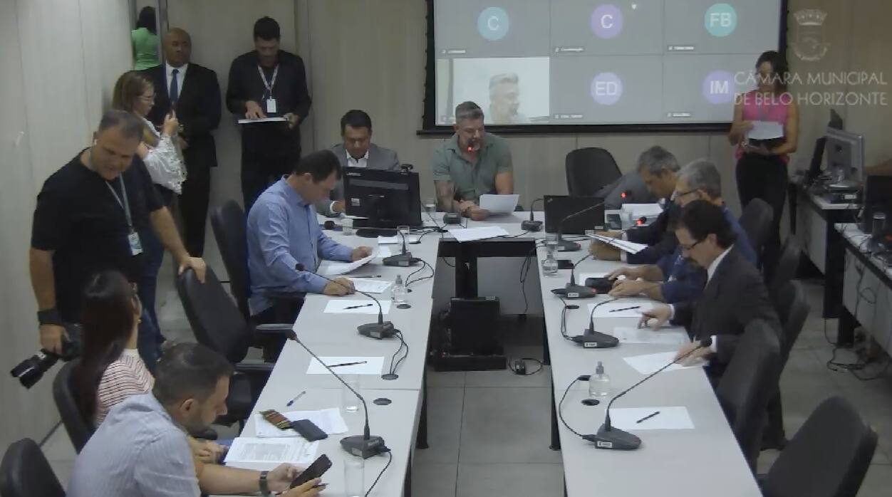 CPI da Pampulha requisita complemento de depoimento de diretor da Smobi