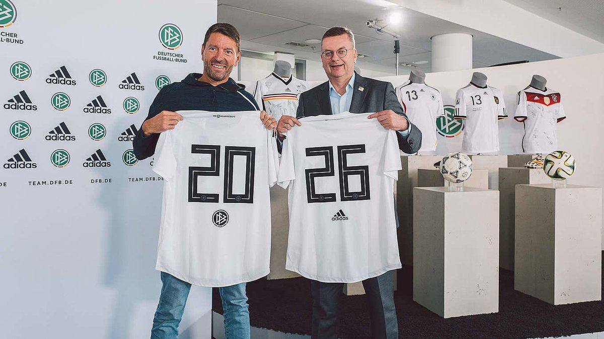 Federação Alemã de Futebol anunciou a renovação de contrato com a Adidas até 2026