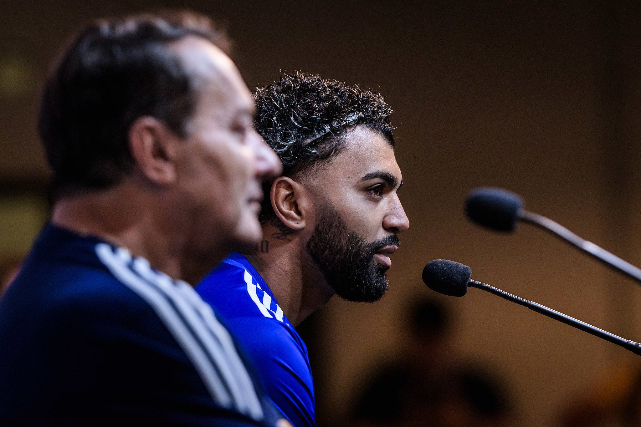 Pedrinho apresentou Gabi à torcida e à imprensa em janeiro