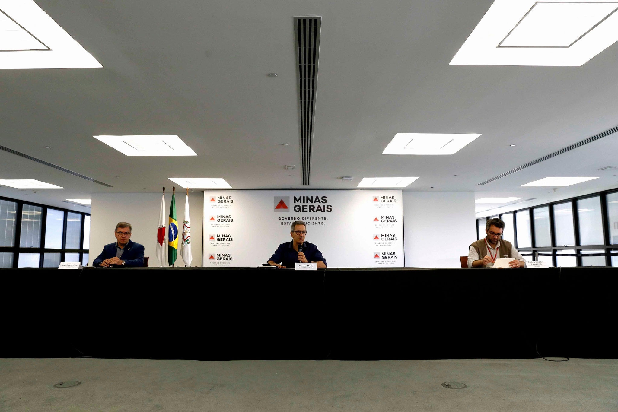 romeu zema carlos eduardo amaral