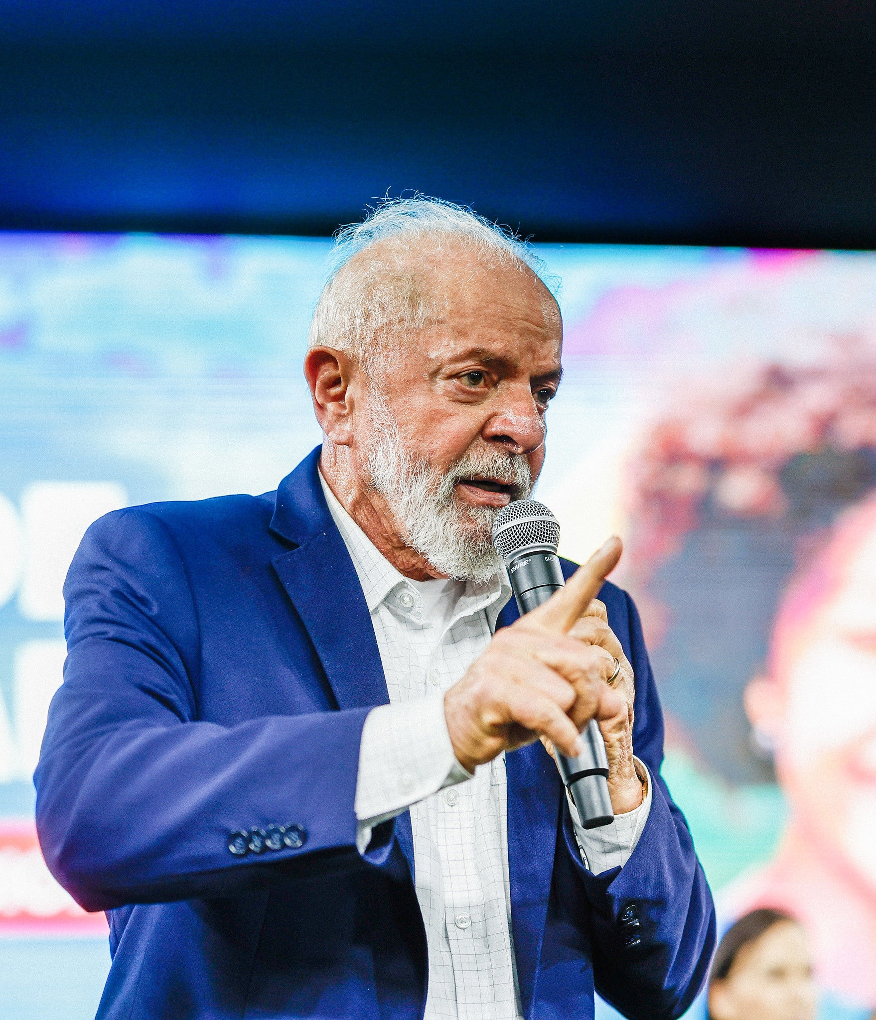 O presidente Lula em discurso 