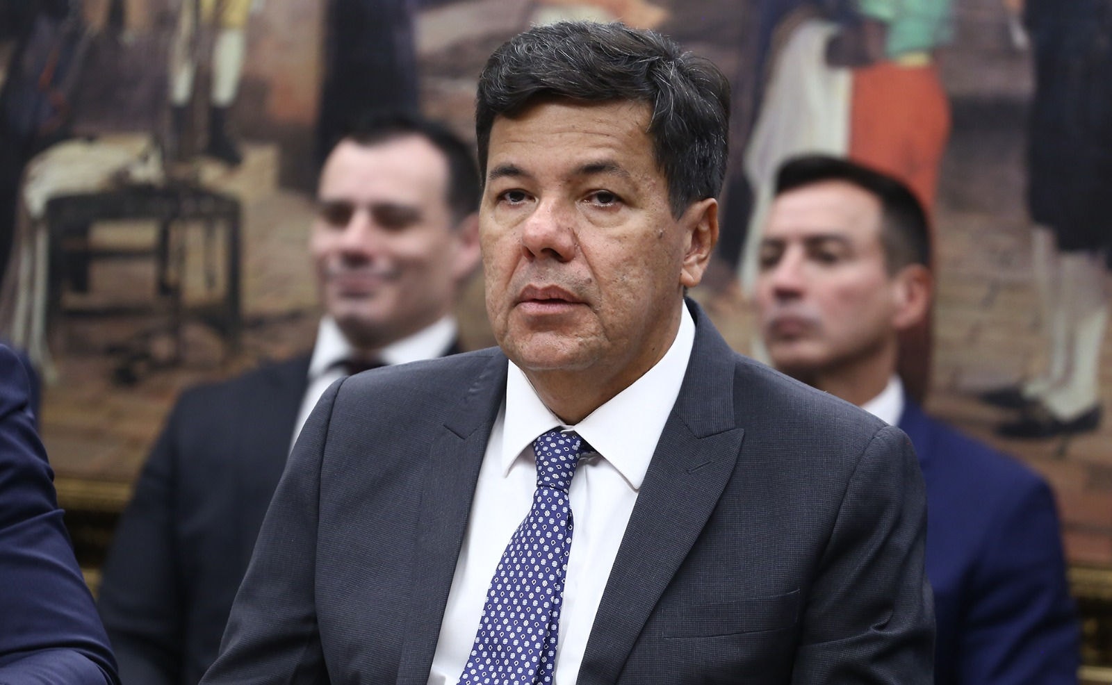 Relator Mendonça Filho (União Brasil-PE) apresentou parecer favorável à aprovação da PEC na Comissão de Constituição e Justiça; texto ainda passará por comissão especial