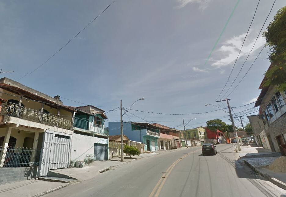 Tia encontra sobrinho morto dentro de casa em Contagem