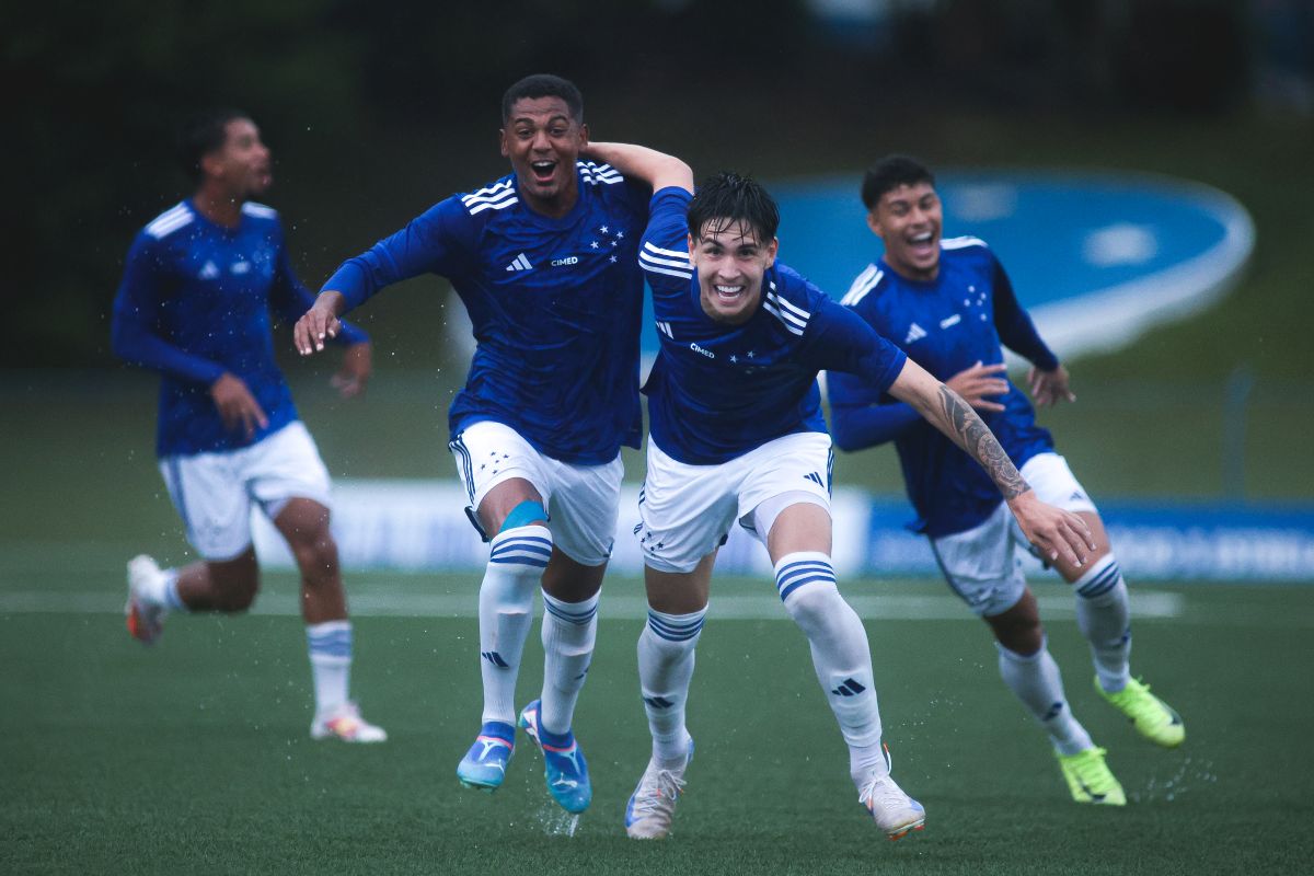 Raposa busca eliminar o atual campeão da competição