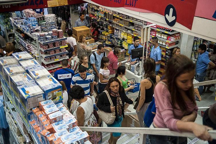 O cartão de crédito foi apontado como o principal motivo das dívidas por 78% das famílias endividadas