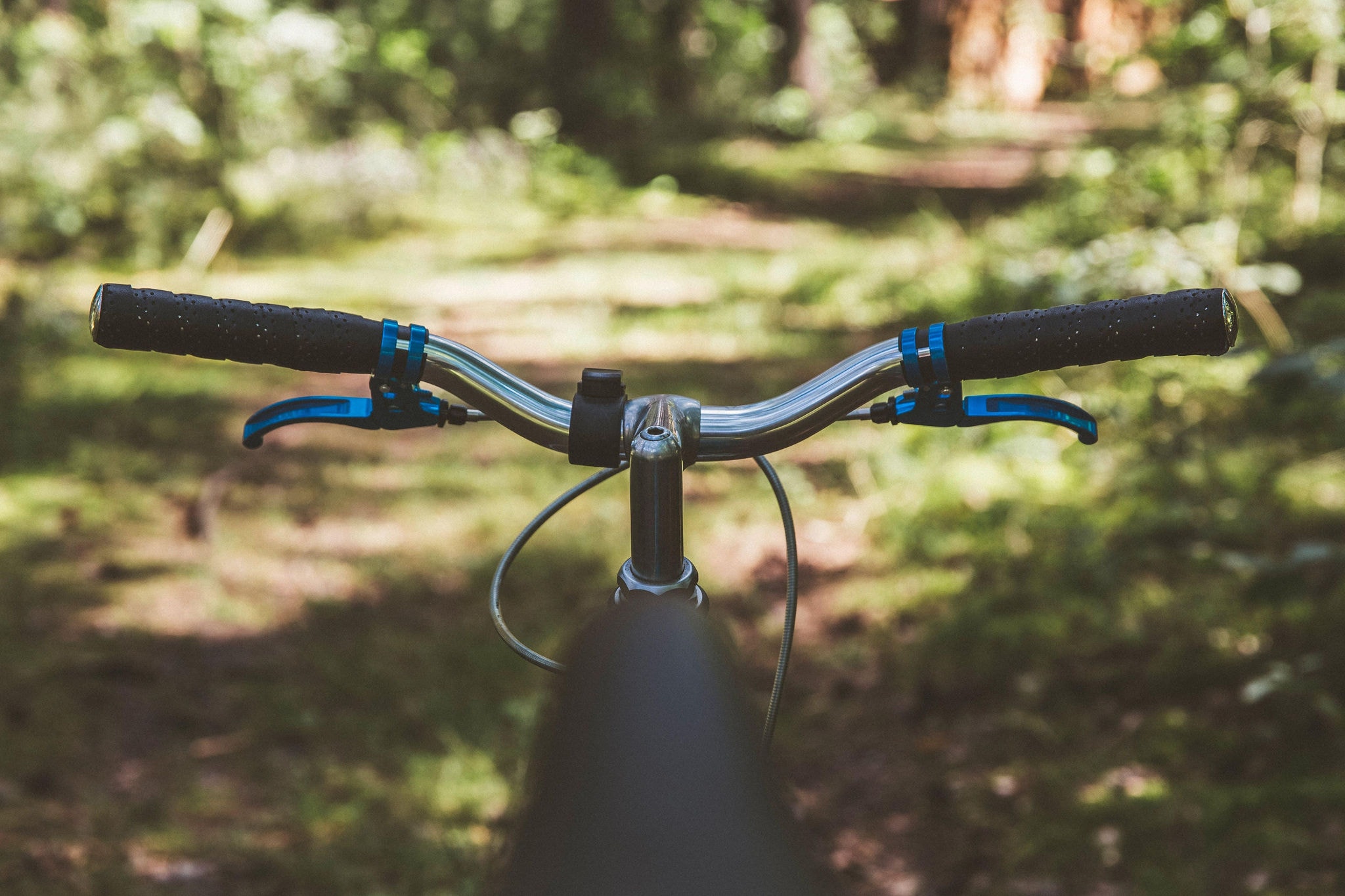 Ciclista foi atingido na BR-262, em Nova Serrana 