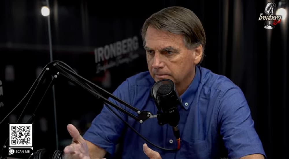 Presidente Jair Bolsonaro (PL) durante participação no Ironberg Podcast, nesta sexta-feira (26)