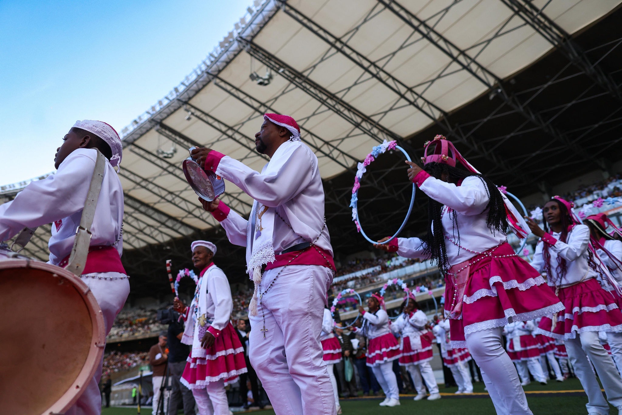 Guarda de Congado volta ao Torcida de Deus após 40 anos para homenagear Nossa Senhora