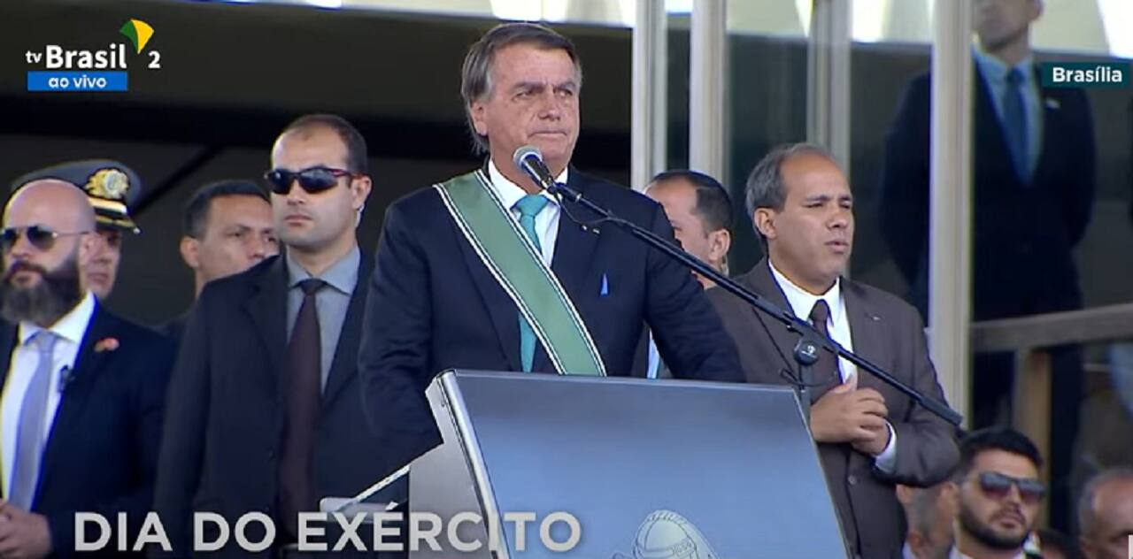 Jair Bolsonaro - Dia do Exército