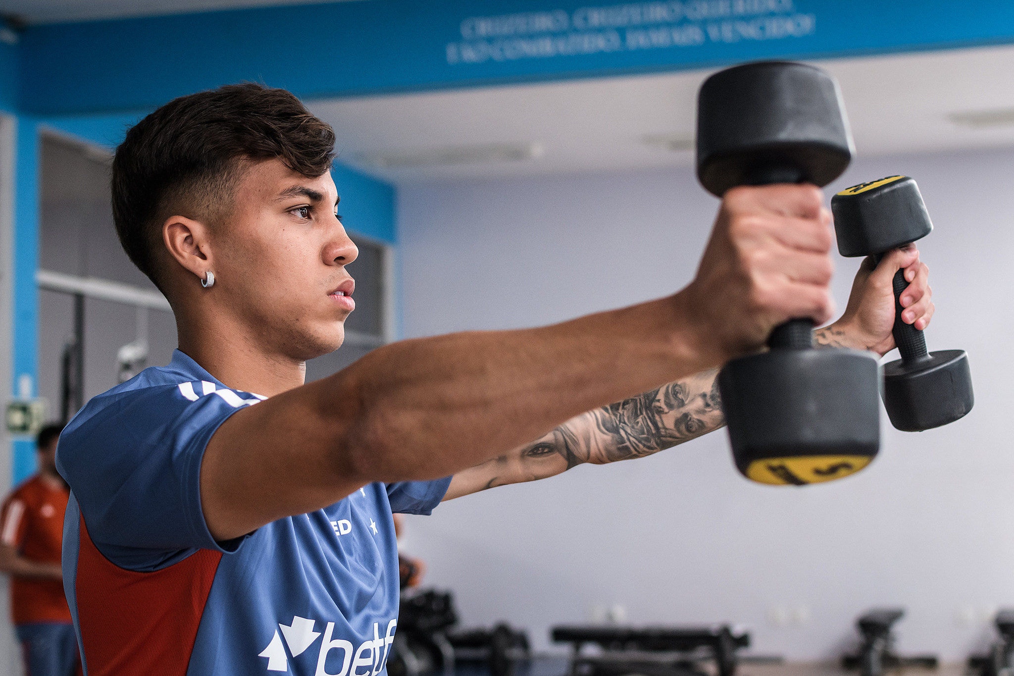 Kaio Jorge assinou contrato até junho de 2029
