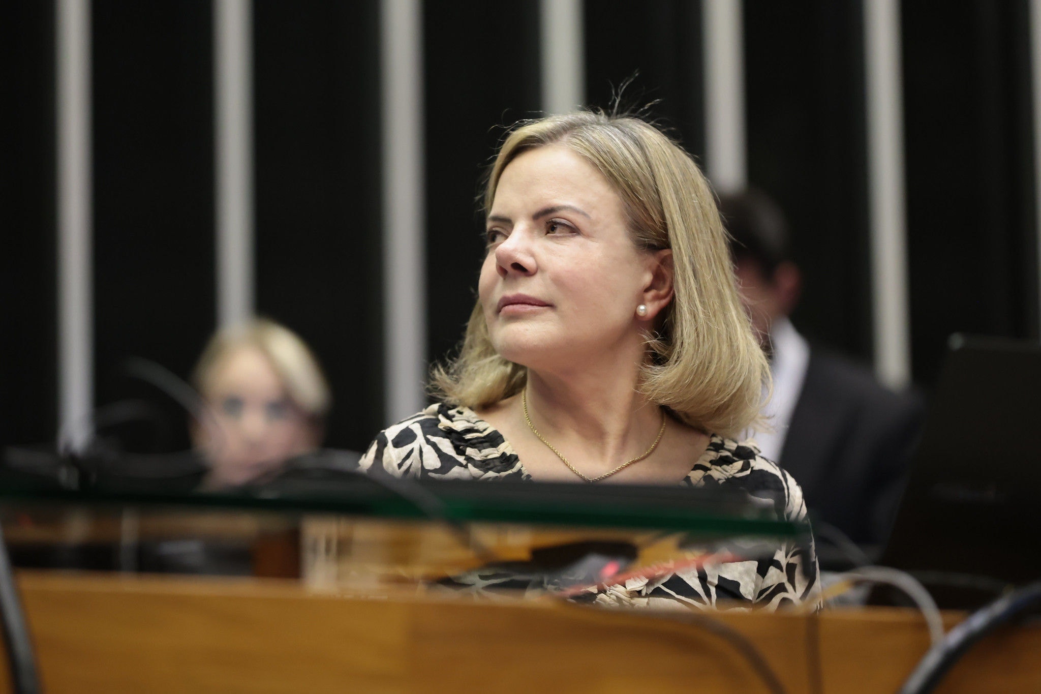 Ministra de Relações Institucionais, Gleisi Hoffmann, chama Tarcísio de Freitas de oportunista por críticas a Lula por tarifaço de Trump