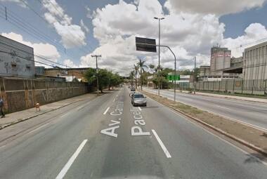 O acidente aconteceu no sentido São Paulo, na avenida Cardeal Eugênio Pacelli