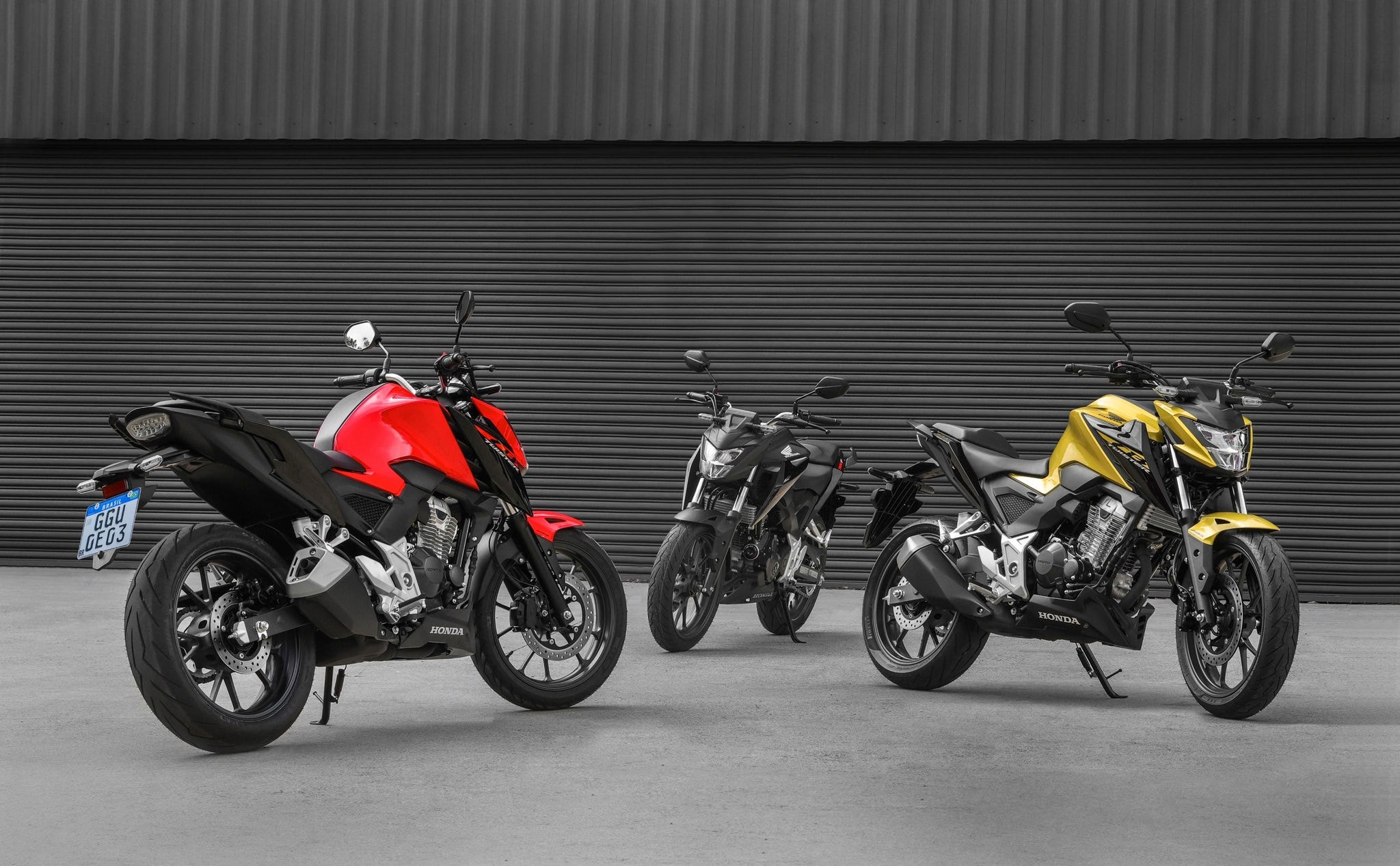 Honda CB 300F Twister 2024 chega ao Brasil sem novidades
