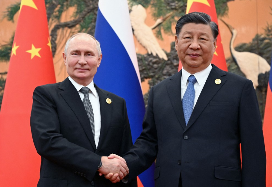 Econtro entre Vladimir Putin e Xi Jinping em 2023