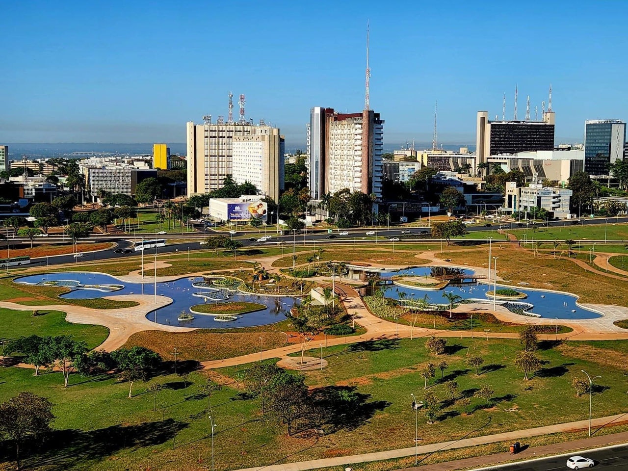 Vista geral do Jardim Burle Marx, prometido para Copa de 2014 e aberto para a população nesta semana