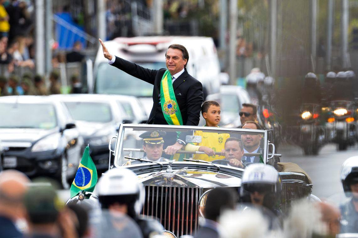 Bolsonaro acompanha festejo do 7 de setembro em Brasília