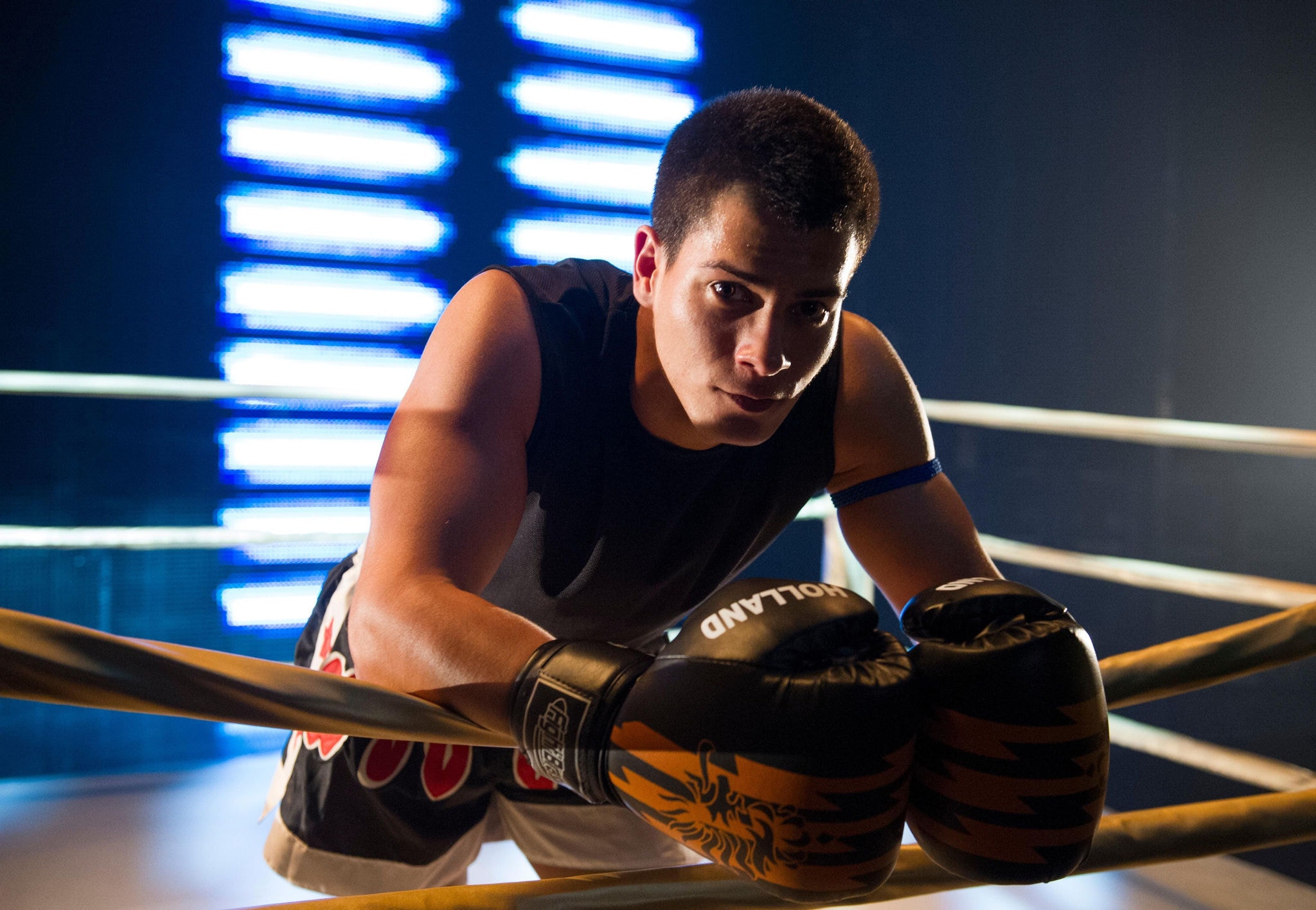Arthur Aguiar vive o lutador de boxe Duca em 'Malhação Sonhos'