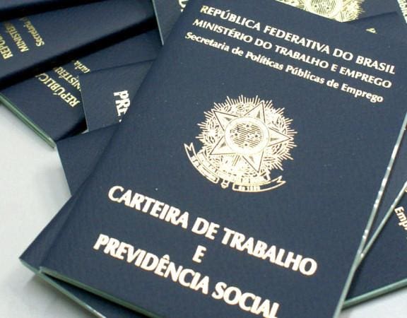 Brasil fecha 2018 com saldo positivo de 529 mil empregos formais
