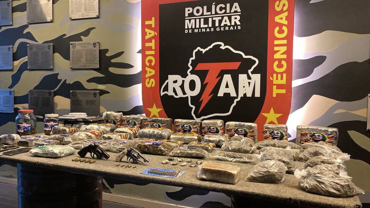Material apreendido foi encaminhado para a delegacia