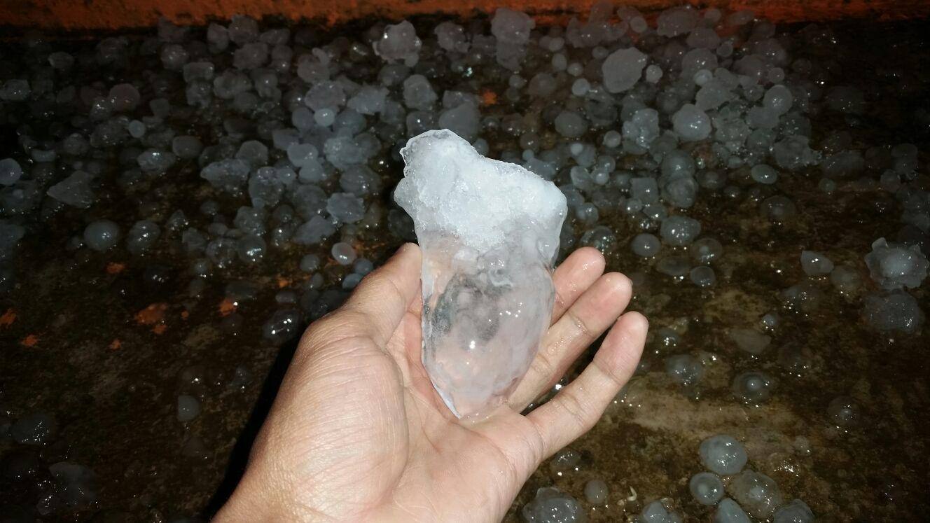 Chuva de granizo em Barão de Cocais