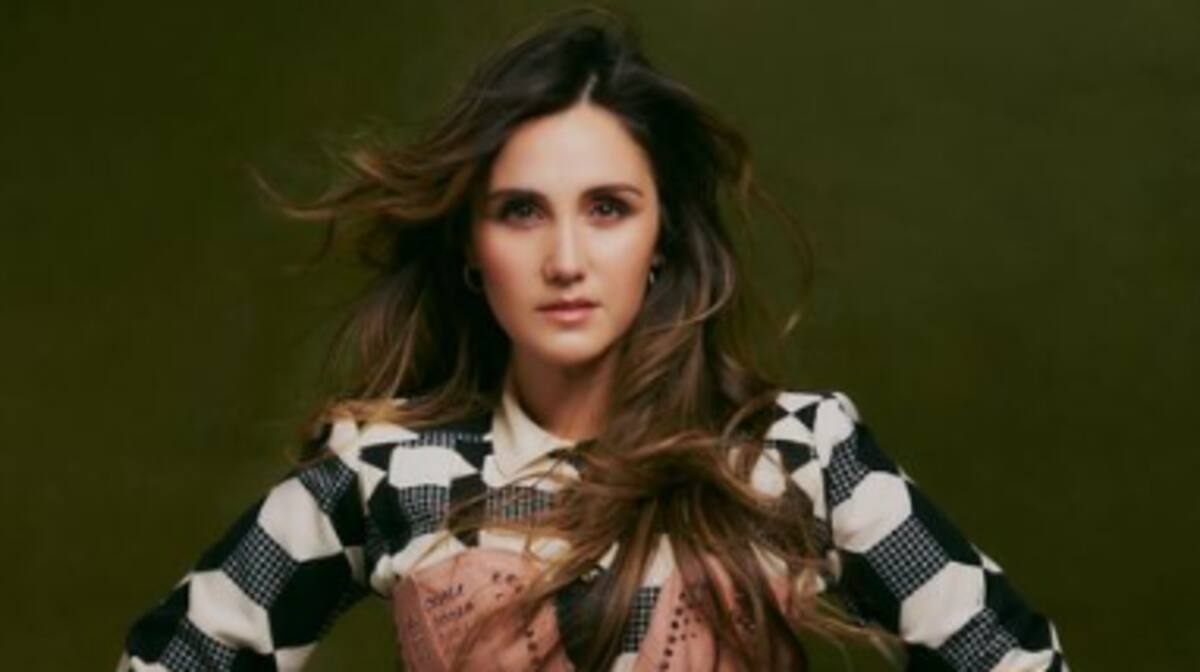 Cantora e atriz Dulce Maria falou sobre uma possível volta do grupo mexicano RBD