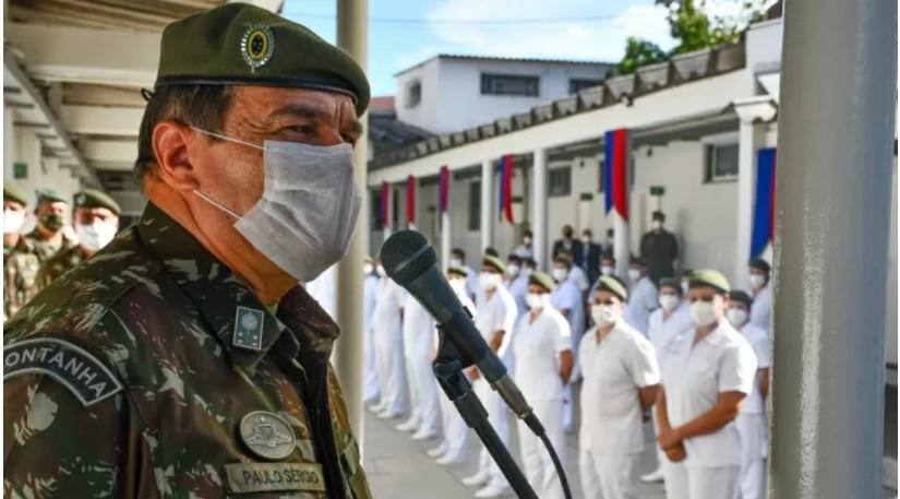 Comandante-Exército-Vacina-060122jpg