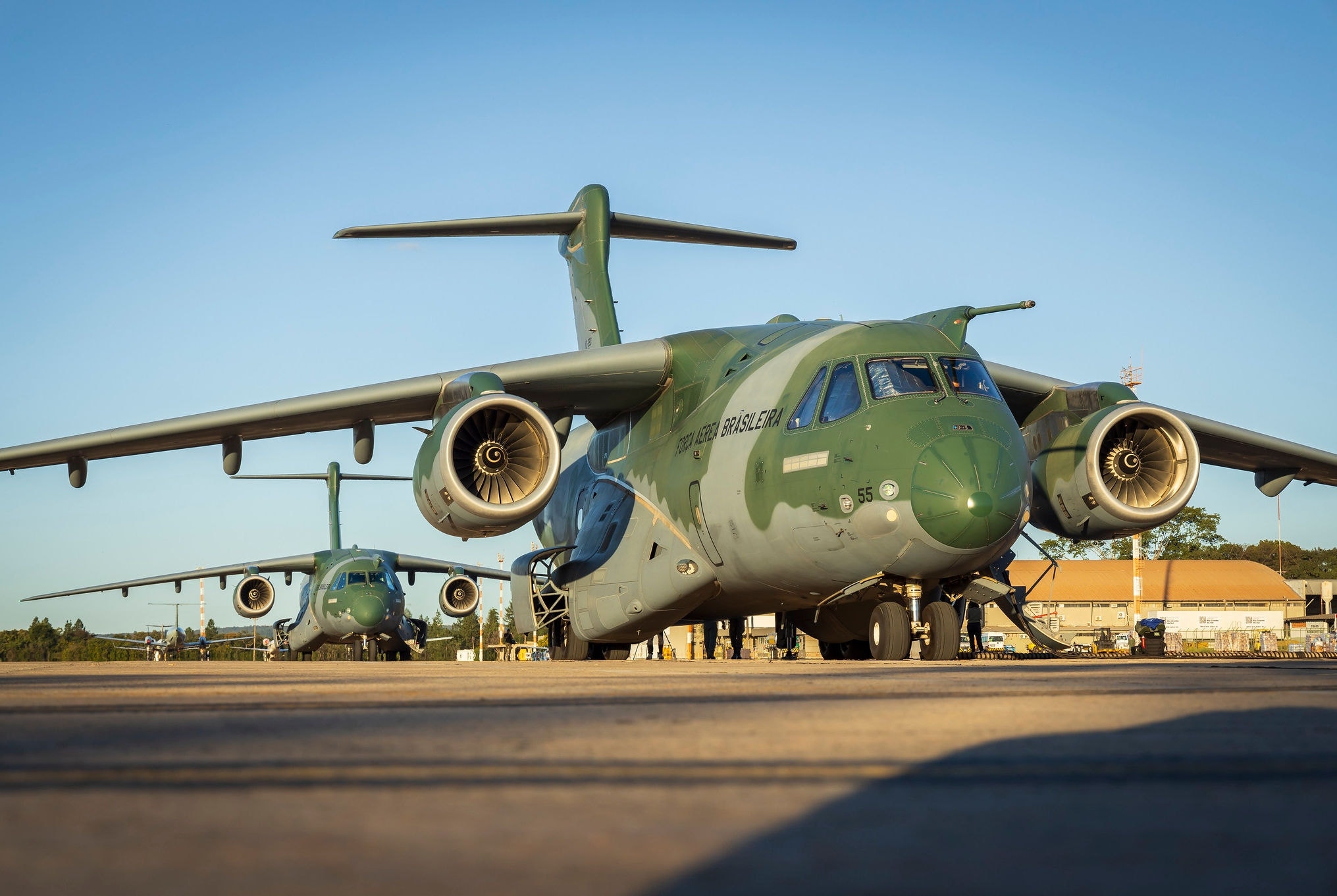 Aviões militares na Base Aérea de Canoas (RS), que receberá voos comerciais a partir de quarta-feira (22)