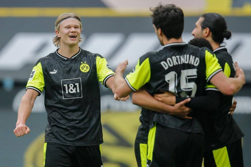 FBL-GER-BUNDESLIGA-DORTMUND-BREMEN